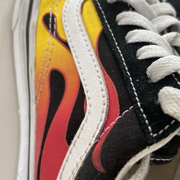 Cute vans - Picture 7 of 16